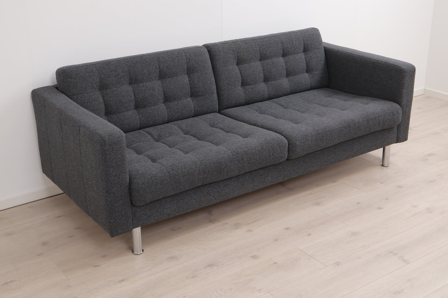 Nyrenset | Mørk grå IKEA Landskrona 3-seter sofa