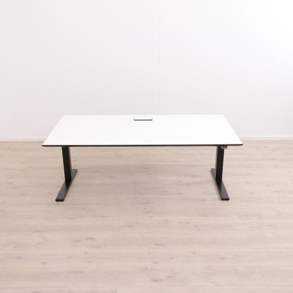 Svenheim Tellus elektrisk hev/senk skrivebord