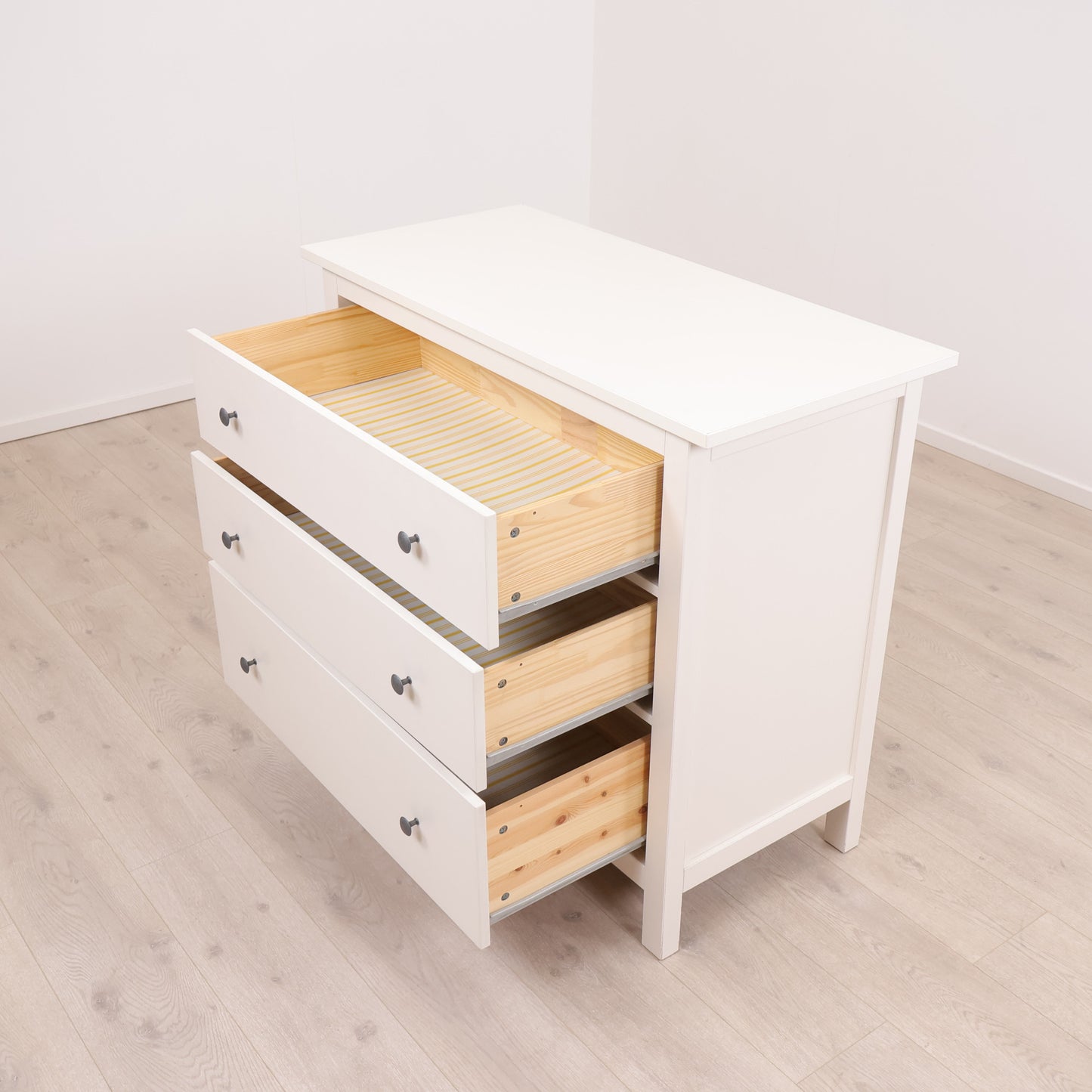 IKEA Hemnes hvit kommode