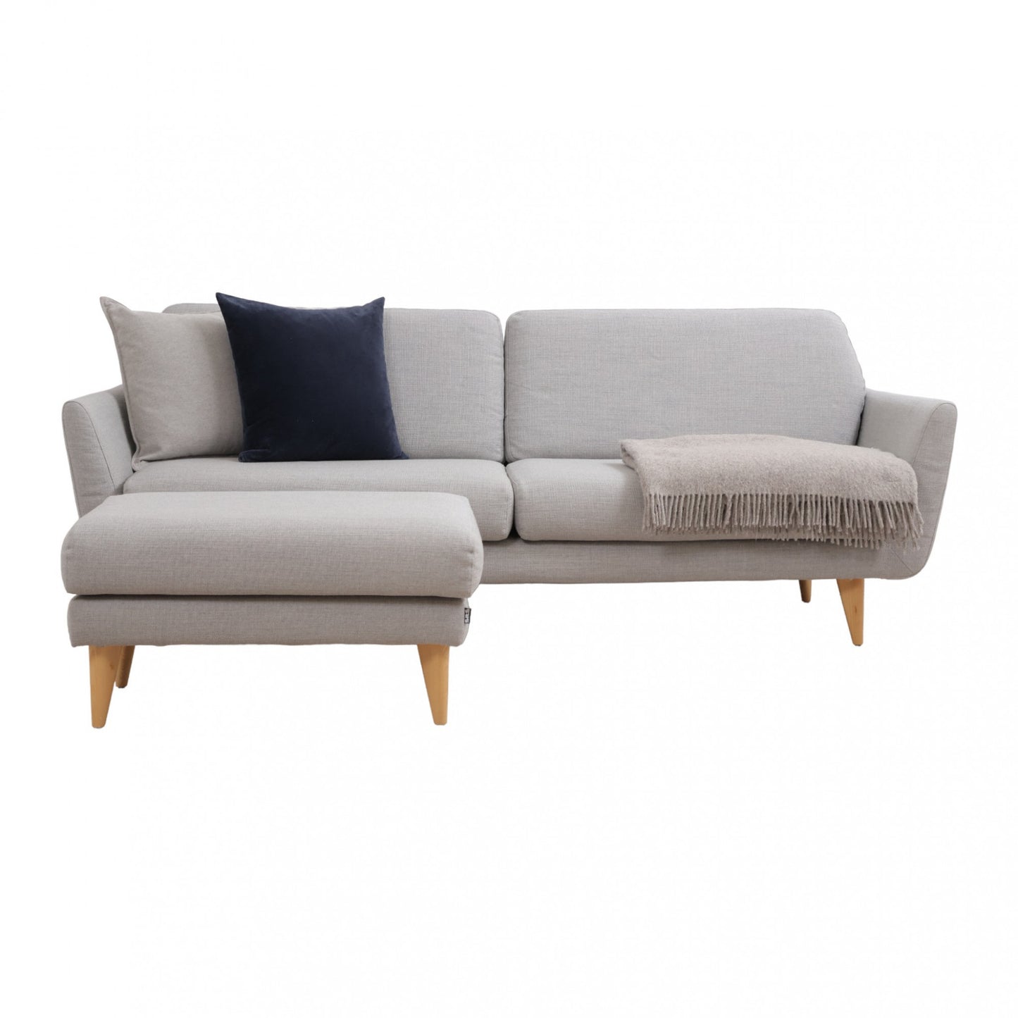 Nyrenset | Lys grå SITS Rucola 3-seter sofa med puff og eikebein
