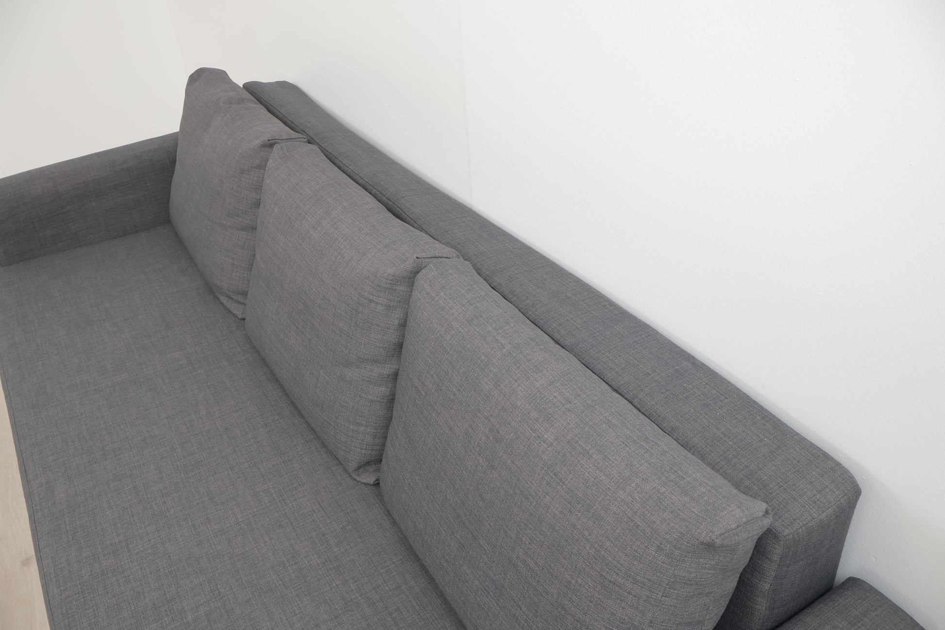 Nyrenset | IKEA Friheten 3-seter sovesofa med oppbevaring