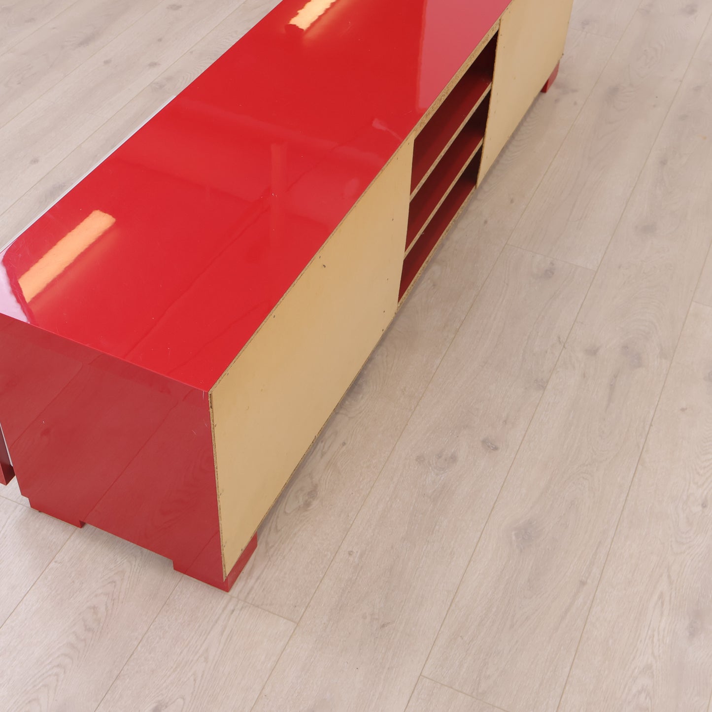 IKEA Bestå BURS TV-benk. Høyglans rød