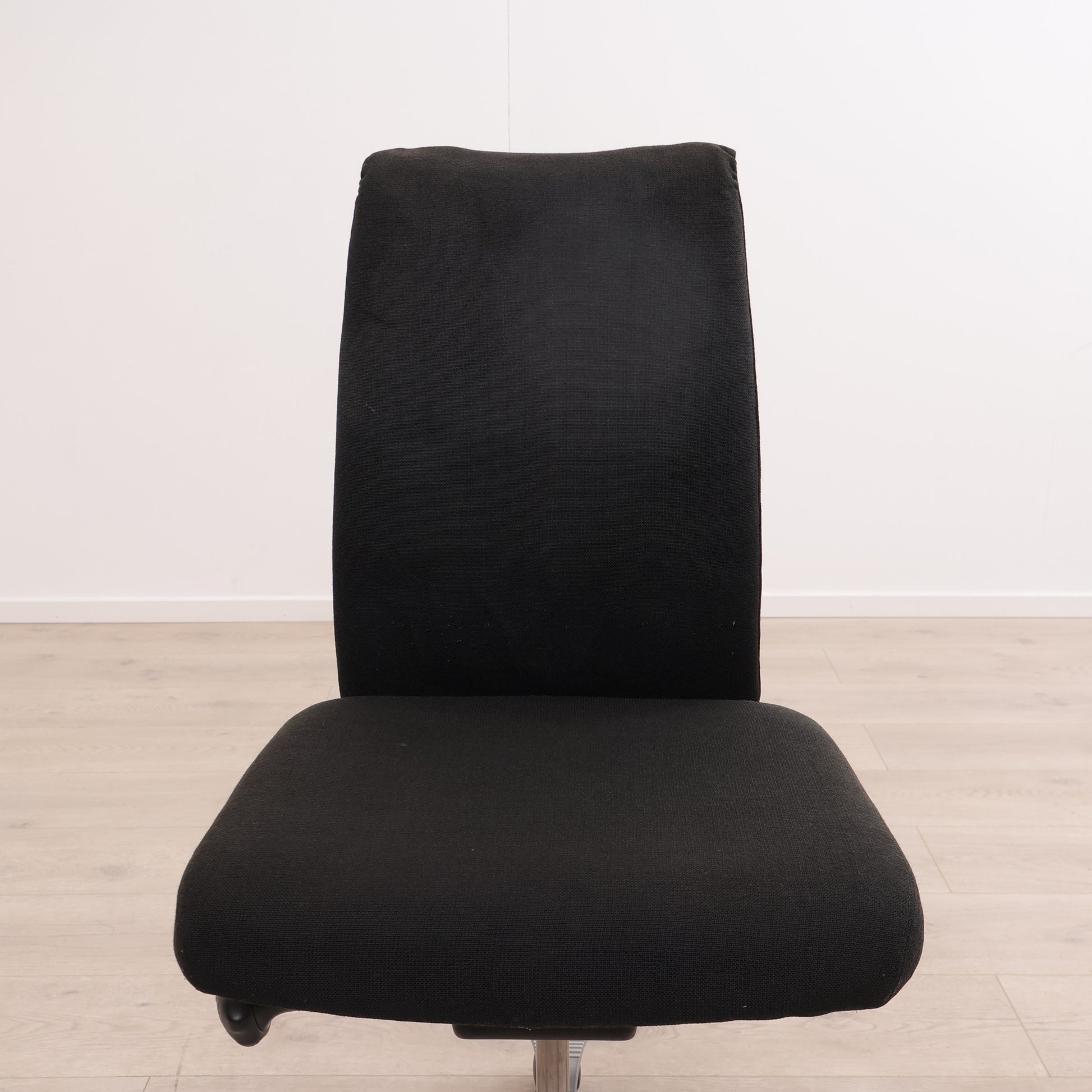 Nyrenset | Håg H05 (5500) kontorstol med grått understell