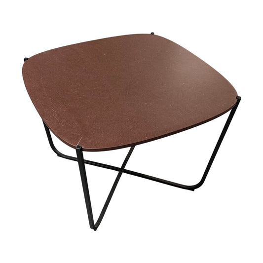 Root sofabord fra Fora Form, brunt, 50x40 cm