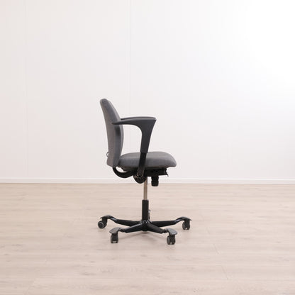 Nyrenset | Håg H04 kontorstol