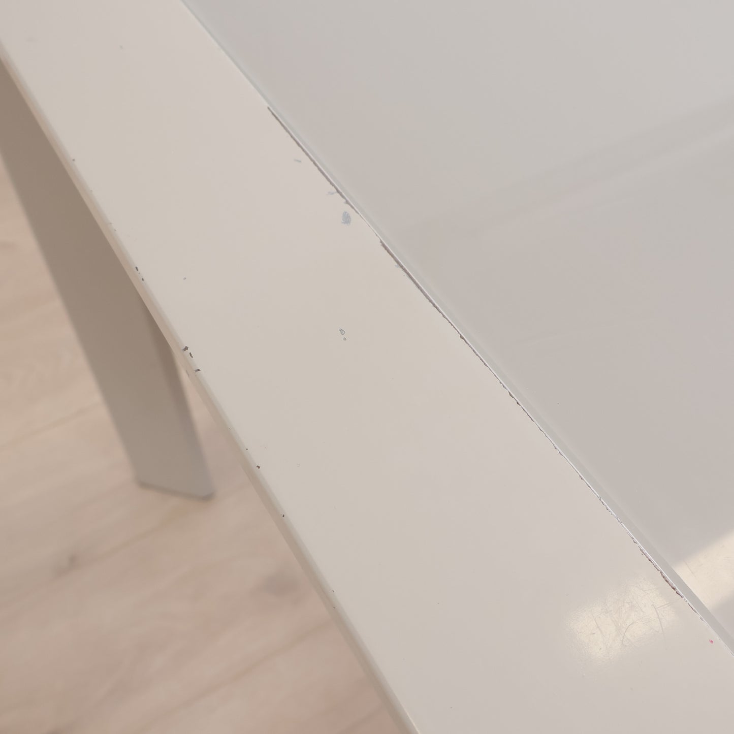 Kvalitetssikret | Spisebord med glassplate og ileggsplater, 140-230 x 90 cm