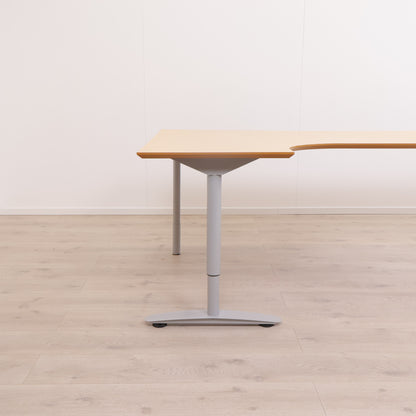 Manuelt hev/senk skrivebord med venstresving, 200cm