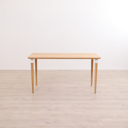 IKEA ANFALLARE bord med 4 HILVER bordbein, 140x65