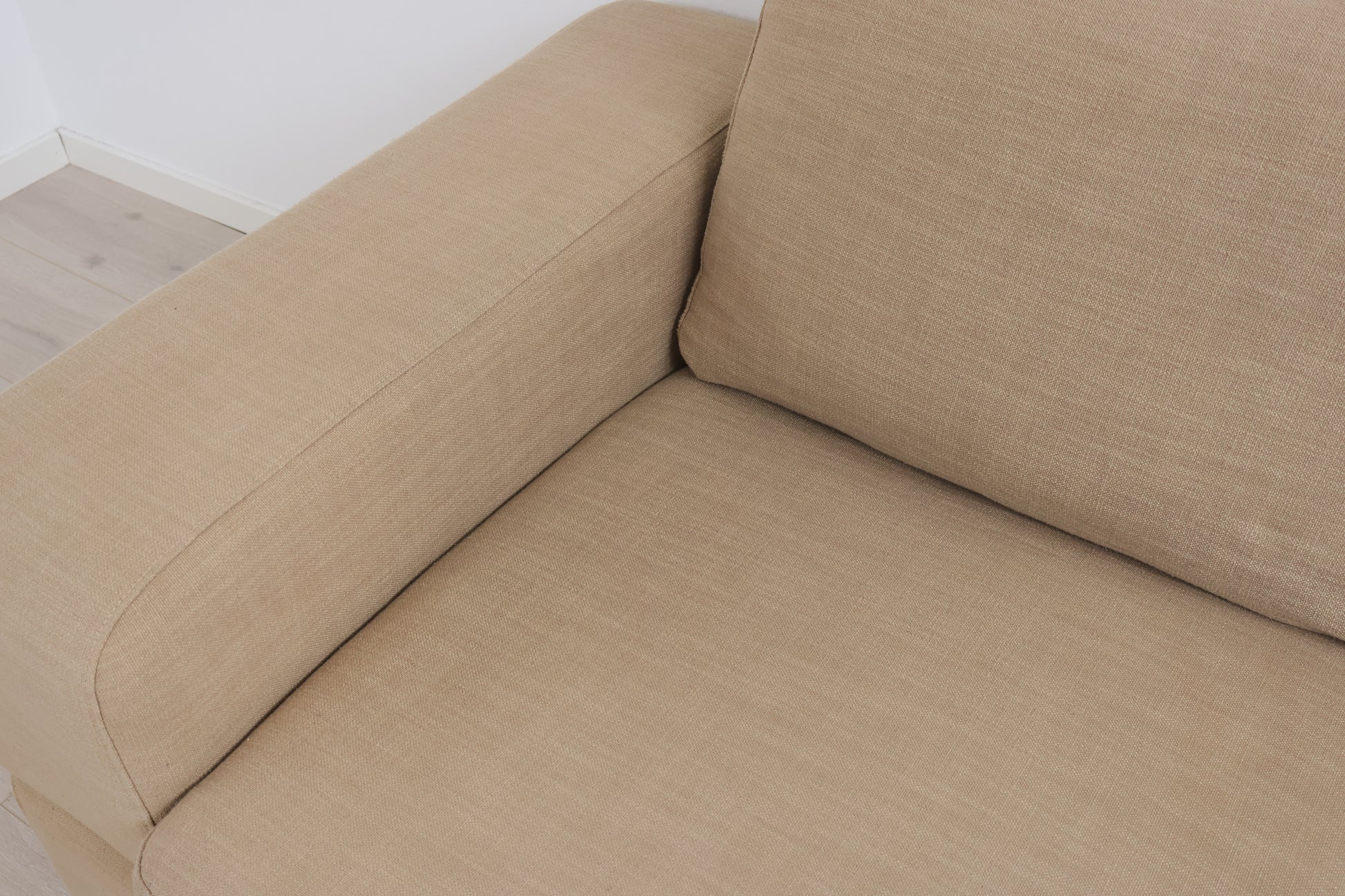 Nyrenset | Beige Hjort Knudsen sjeselongsofa