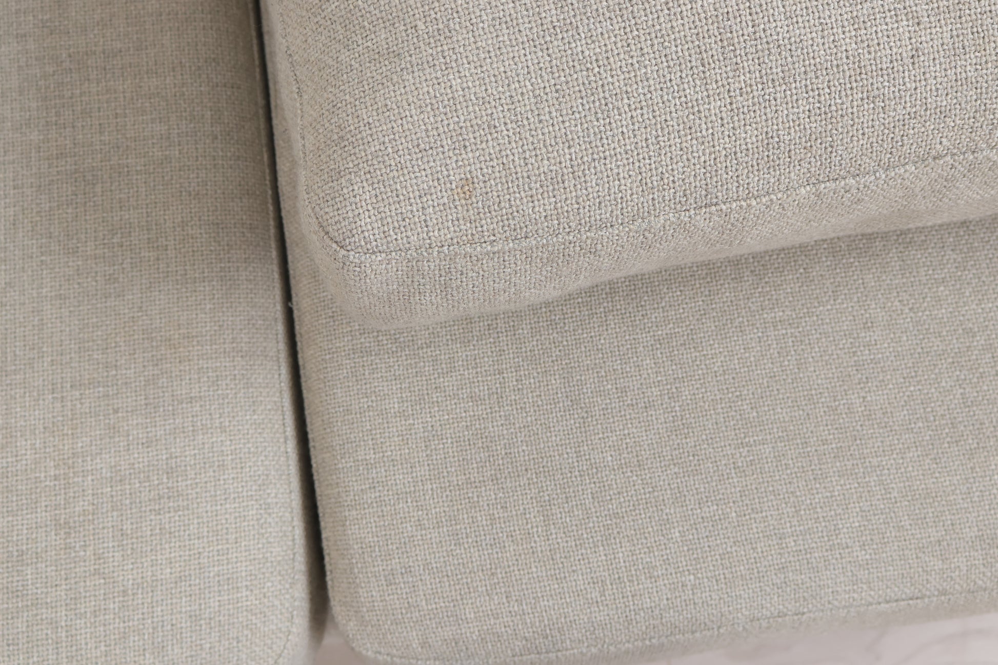 Nyrenset | Beige IKEA Karlstad 3-seter sofa med puff