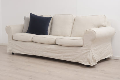 Nyrenset | Hvit IKEA Ektorp 3-seter sofa
