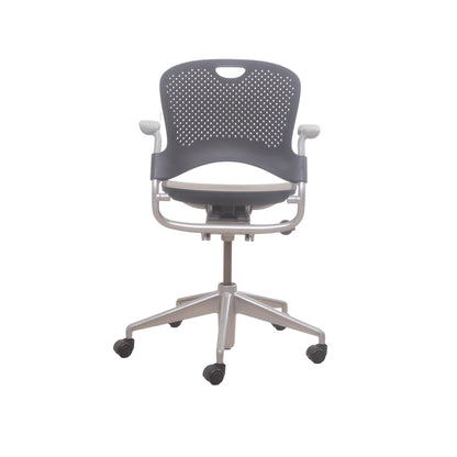 Nyrenset | Herman Miller kontorstol i grå/svart farge