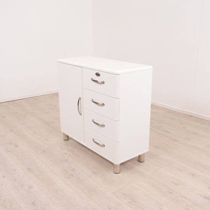 Malibu kommode med 4 stk skuffer og skapdør