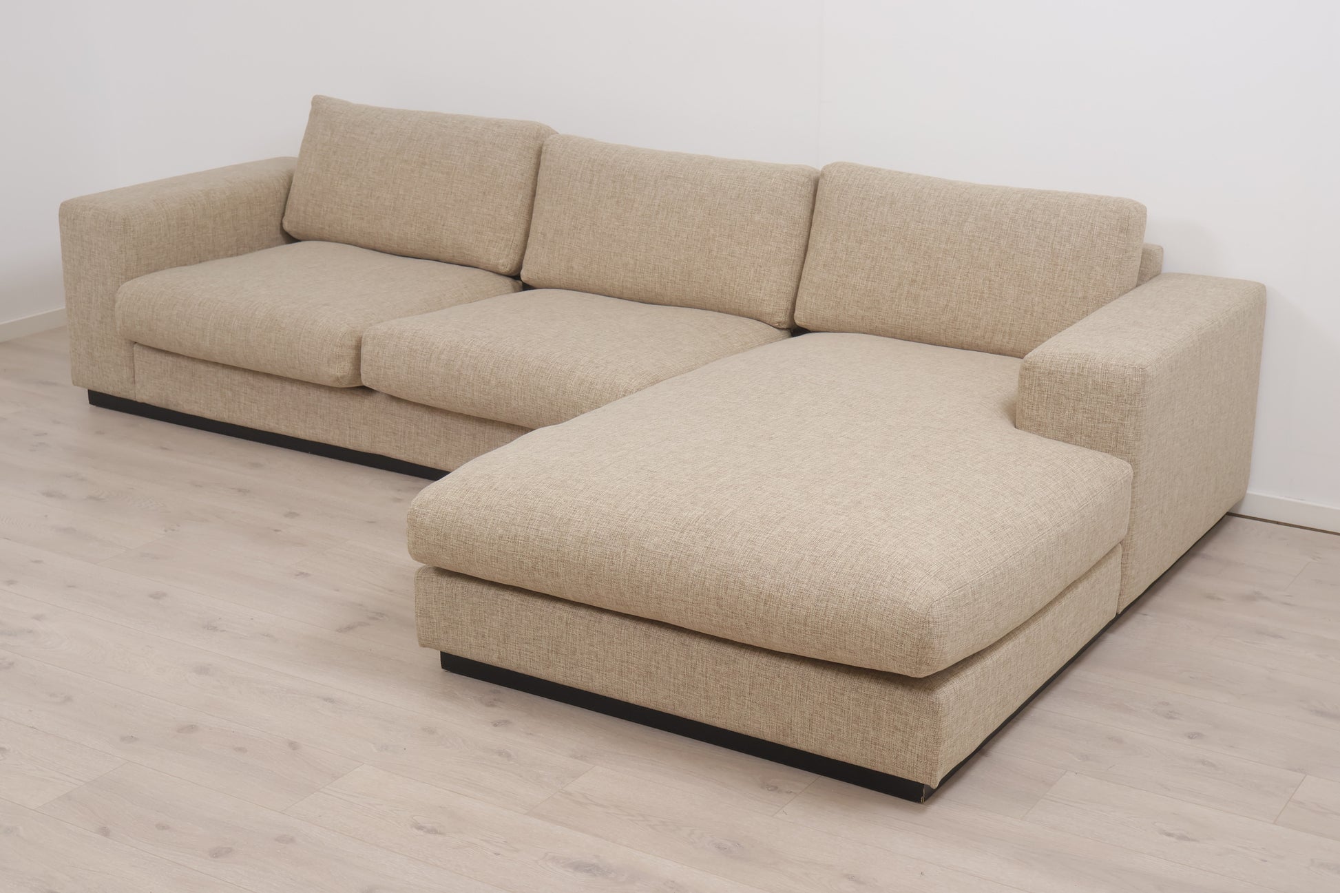 Nyrenset | Beige Bolia Sepia 3-seter sjeselongsofa