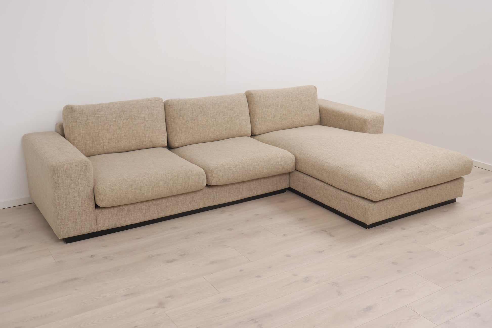 Nyrenset | Beige Bolia Sepia 3-seter sjeselongsofa