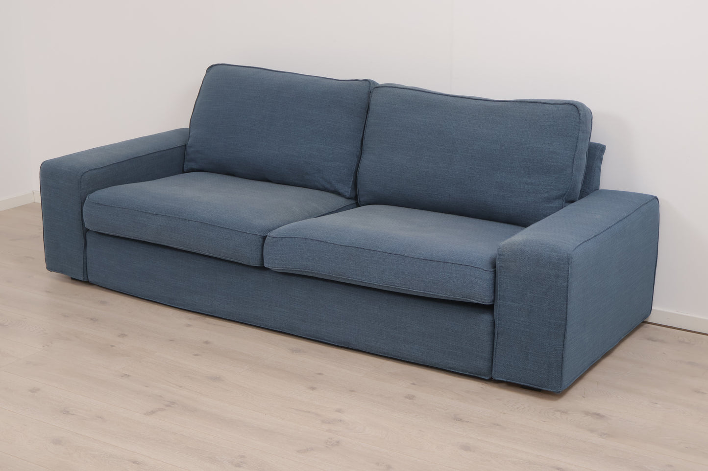 Nyrenset | Blå IKEA Kivik 3-seter sofa