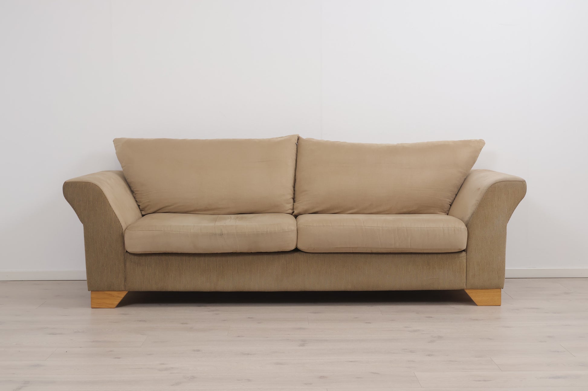 Nyrenset | Beige/brun L.K. Hjelle 3-seter sofa