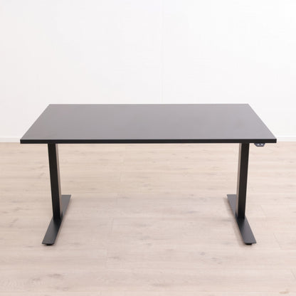 140x80 cm, Linak elektrisk hev/senk skrivebord med sort understell