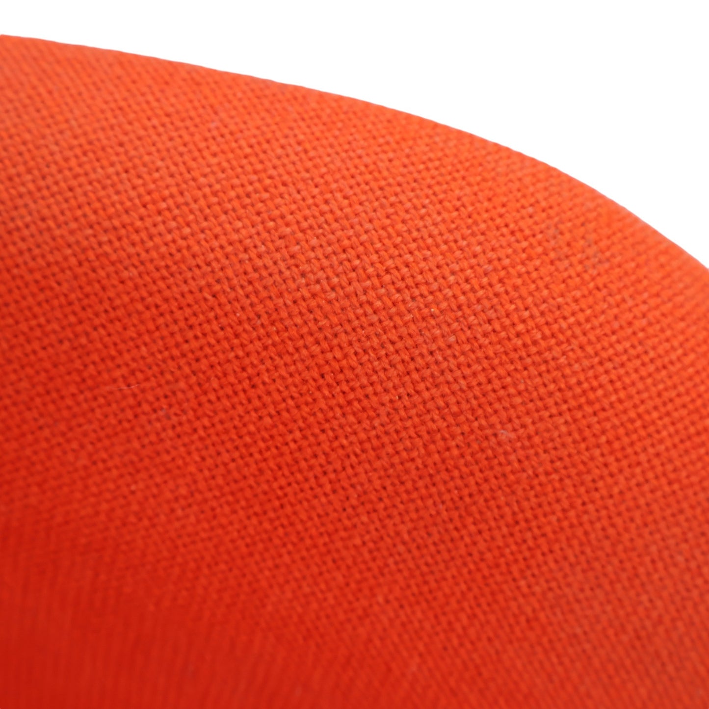 Arper Design | Slitt møtestol i fargen oransje med 4 stk ben