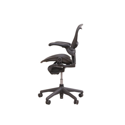 Nyrenset | Herman Miller Aeron kontorstol