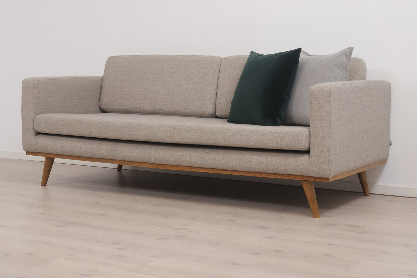 Nyrenset | Beige/grå Johan 3-seter sofa fra Sofacompany