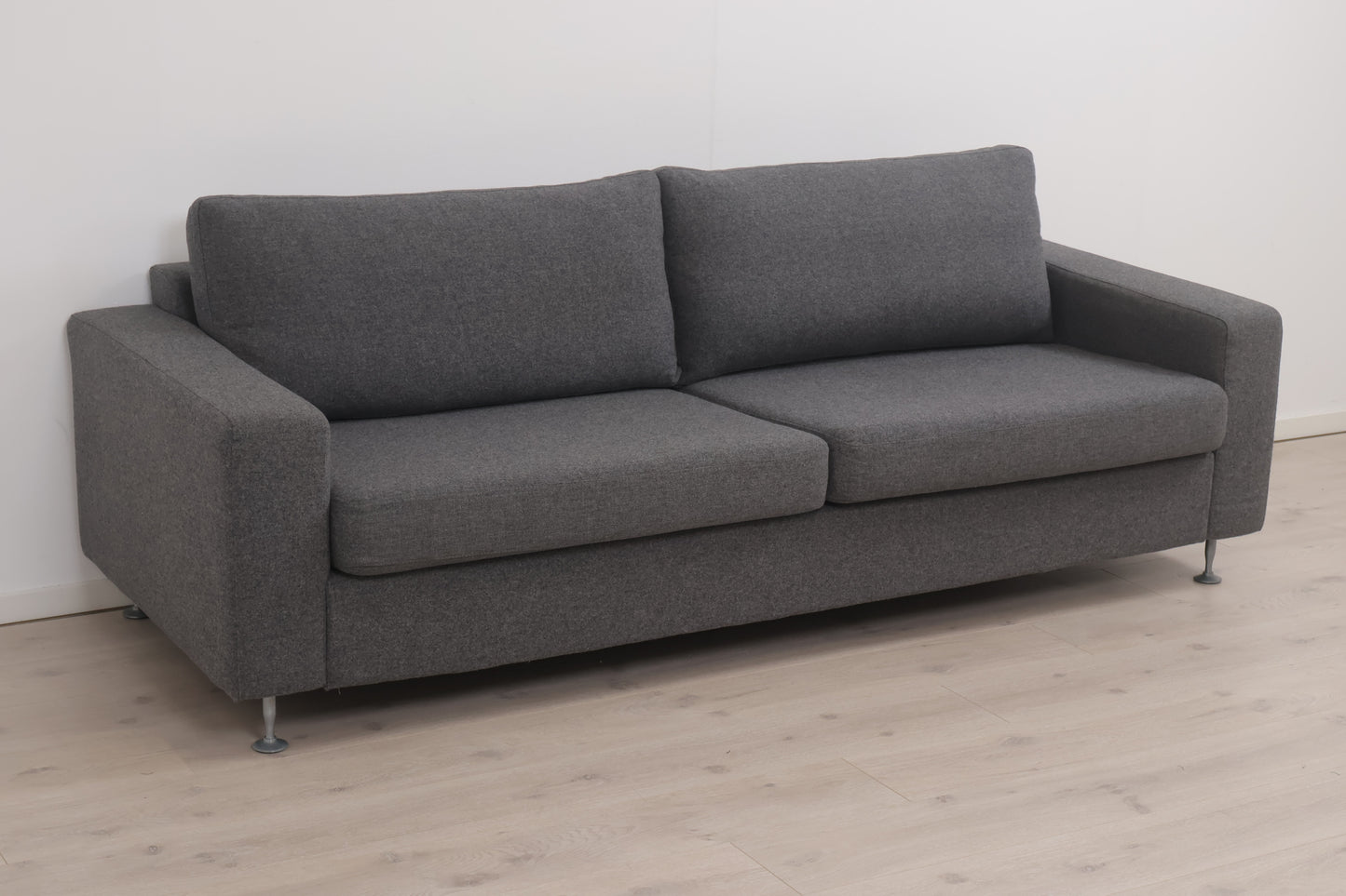Nyrenset | Grå Bolia Milano 3-seter sofa i ullstoff