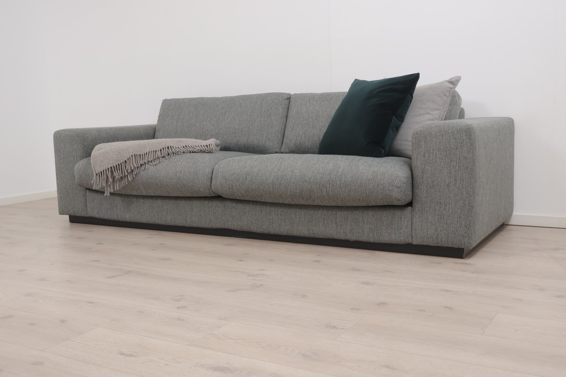 Nyrenset | Grå/grønn Bolia Sepia 3-seter sofa