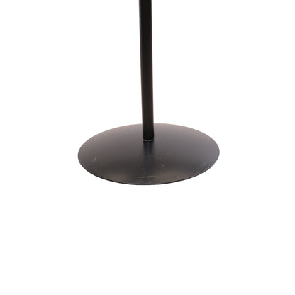 Sort stumtjener i stilfullt design