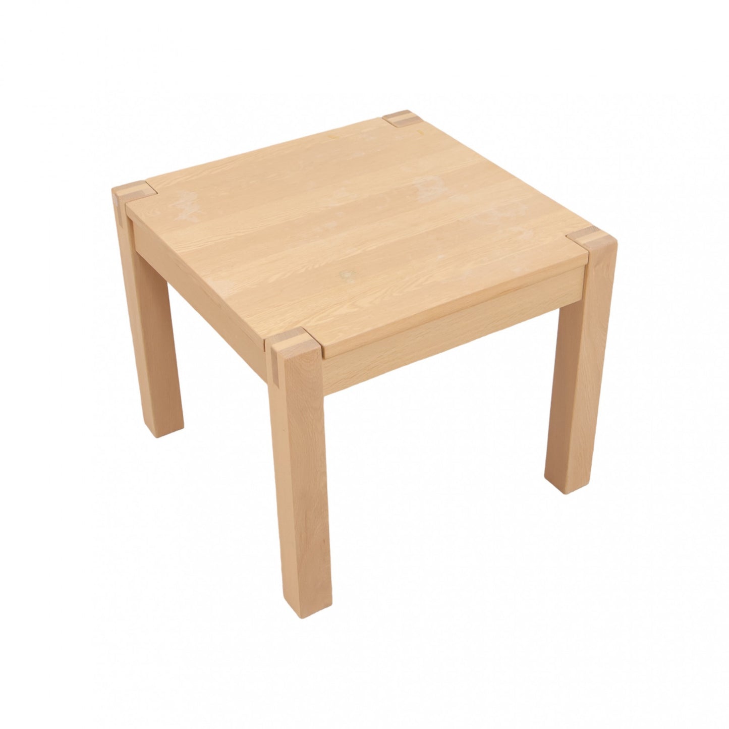 Kvalitetssikret | Praktisk sofabord fra Bohus av tre, 60x60cm