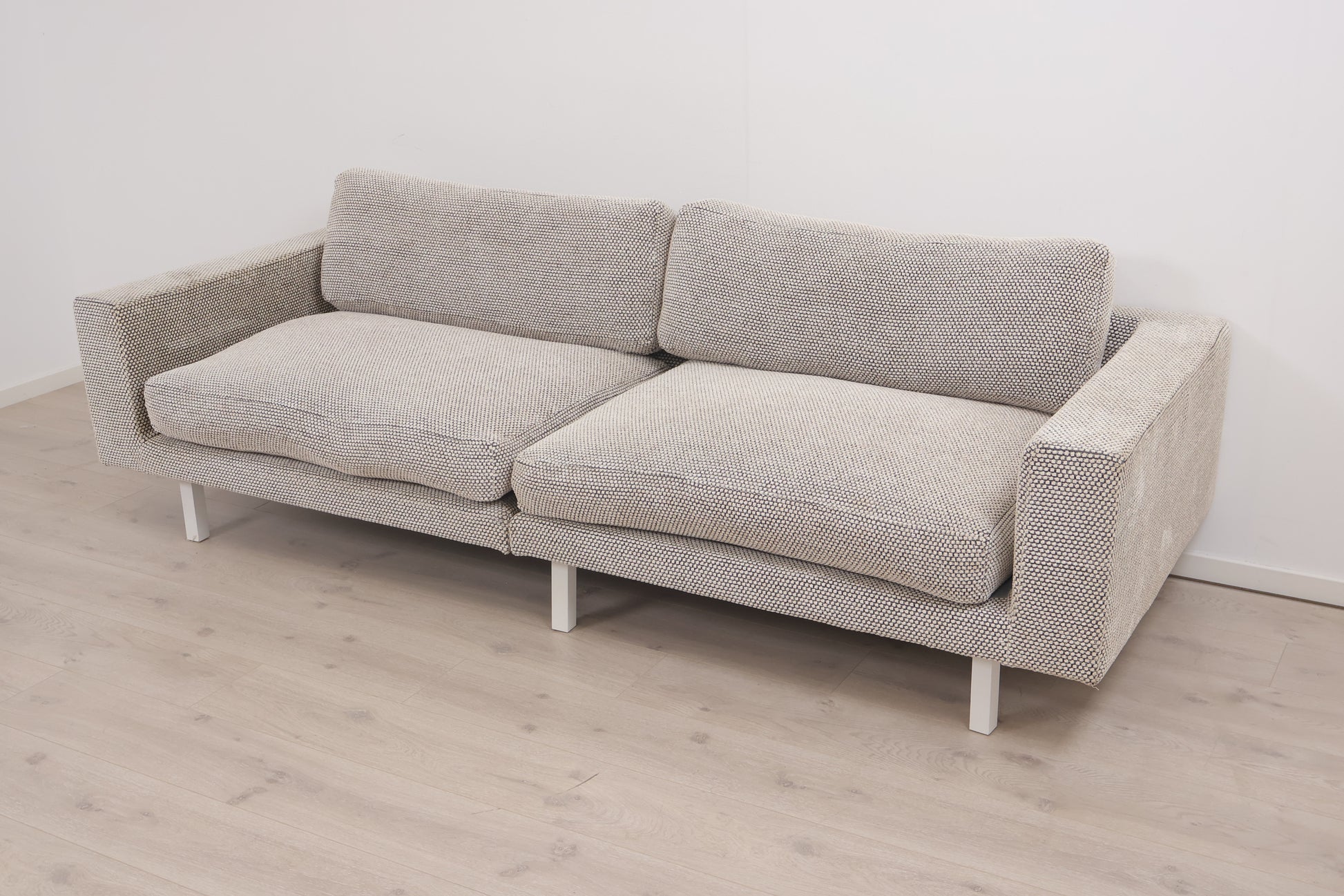 Nyrenset | Grå/beige Ihreborn 3-seter sofa