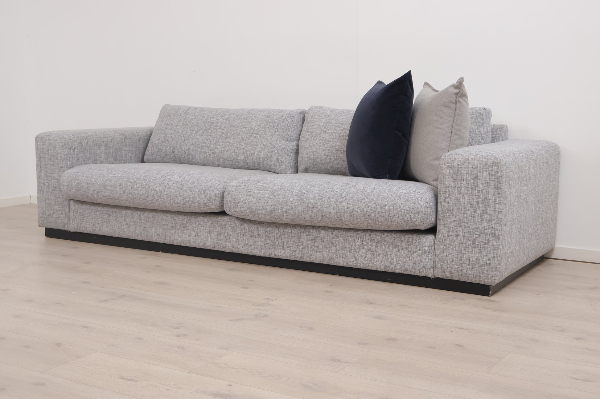 Nyrenset | Lys grå Bolia Sepia 3-seter sofa