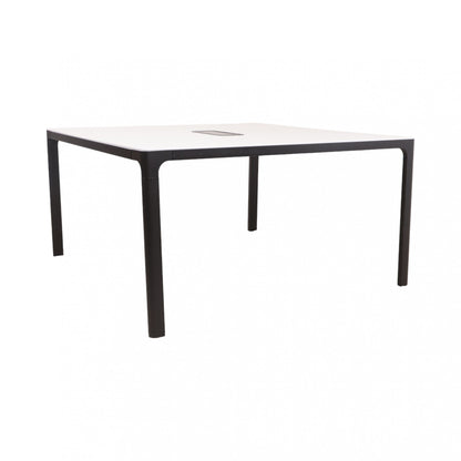 Møtebord, IKEA Bekant, 140x140cm