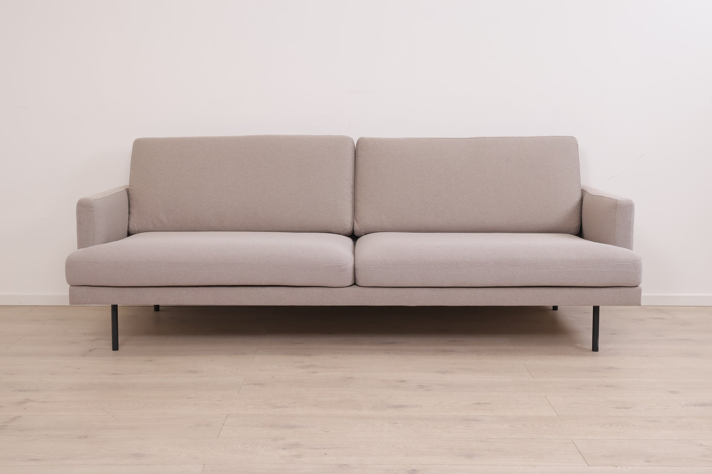 Nyrenset | Beige IKEA Klintorp 3-seter sofa