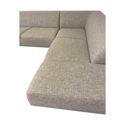 Seville hjørnesofa med puff fra Bolia, grå