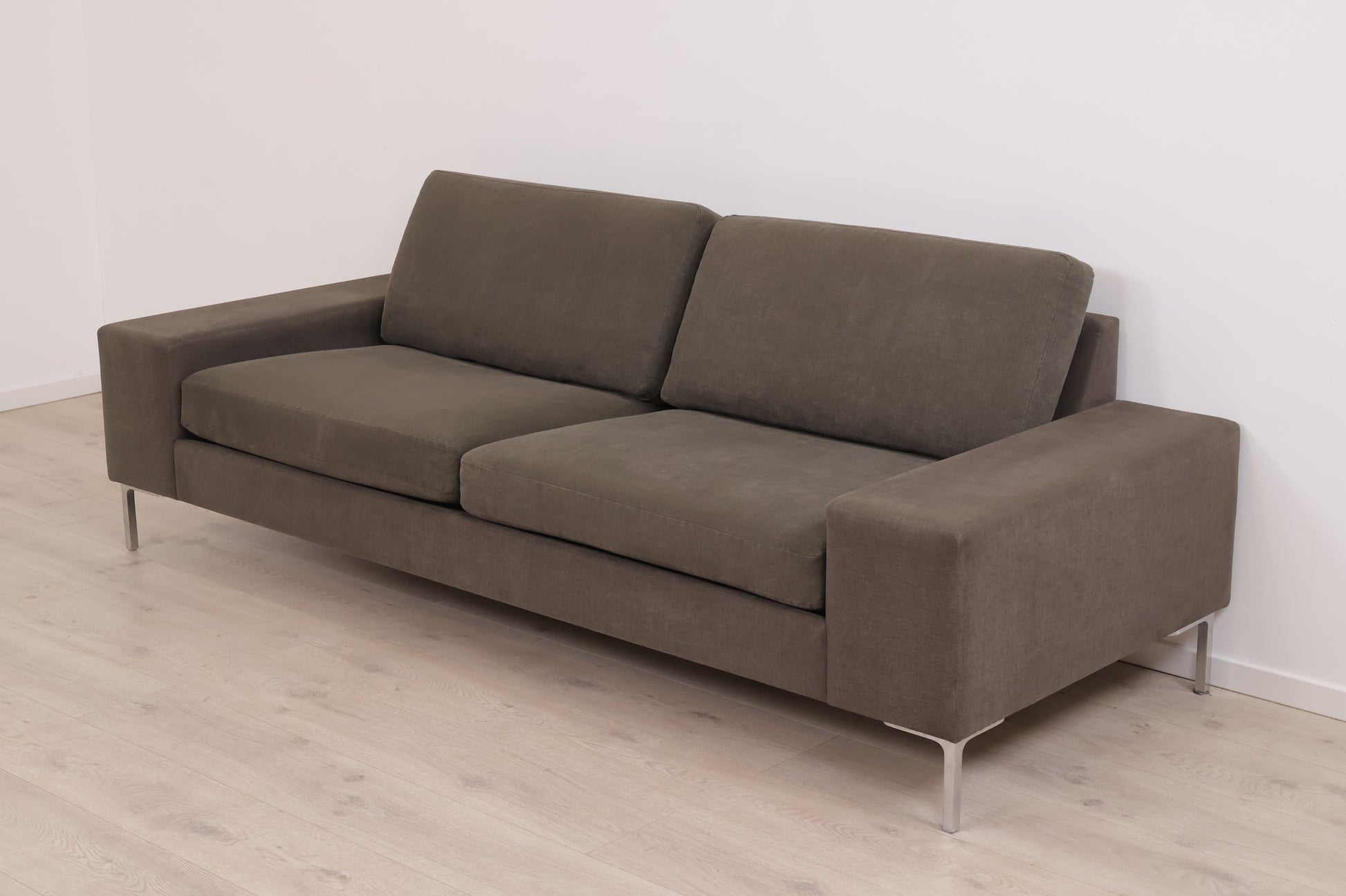 Nyrenset | Grå/grønn Hjelle 3-seter sofa