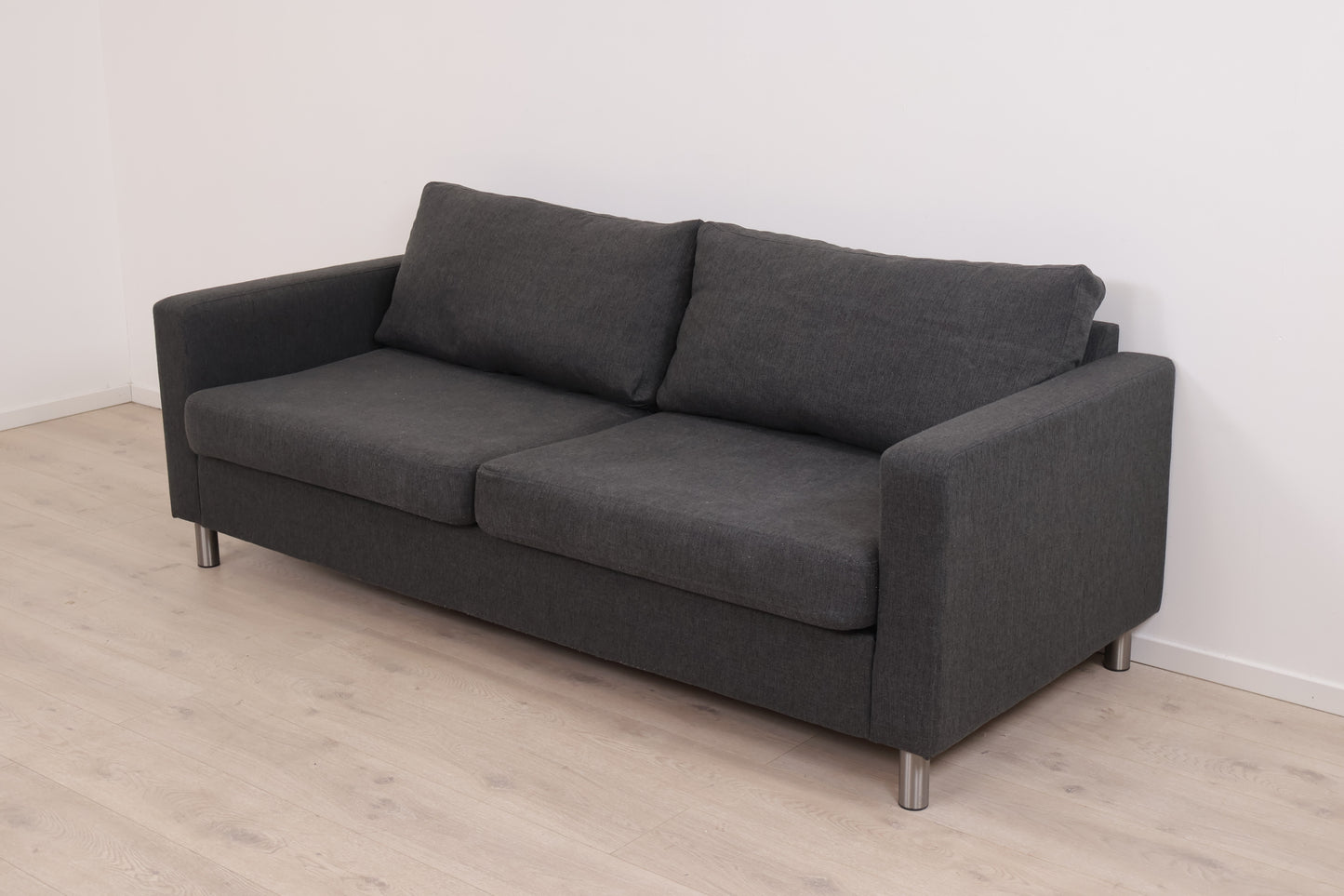 Nyrenset | Mørk grå Bohus Cruz 3-seter sofa