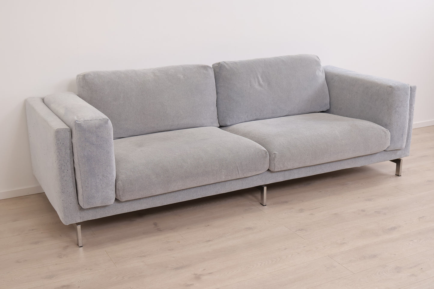 Nyrenset | Grå IKEA Nockeby 3-seter sofa