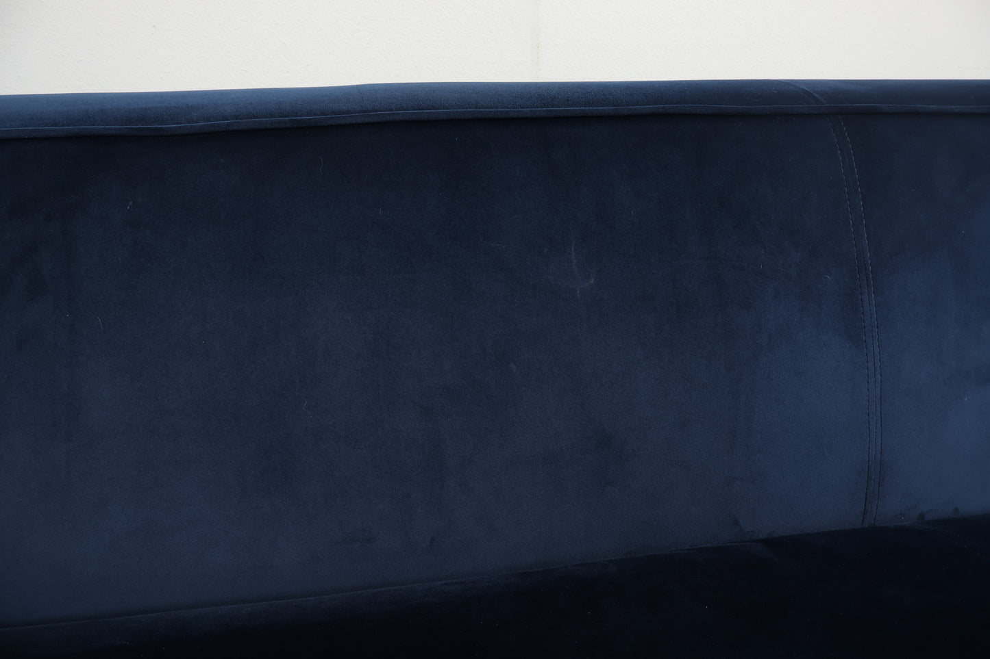 Nyrenset | Mørk blå Hudson hjørnesofa med åpen ende i velur