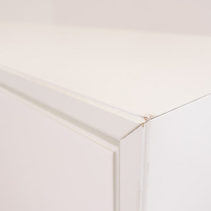 Solid IKEA Hemnes skap i fargen hvit