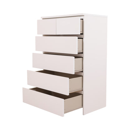 IKEA Malm kommode i fargen hvit