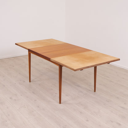 Teak spisebord med tilleggsplater