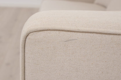 Nyrenset | Kremhvit 2-seter sofa