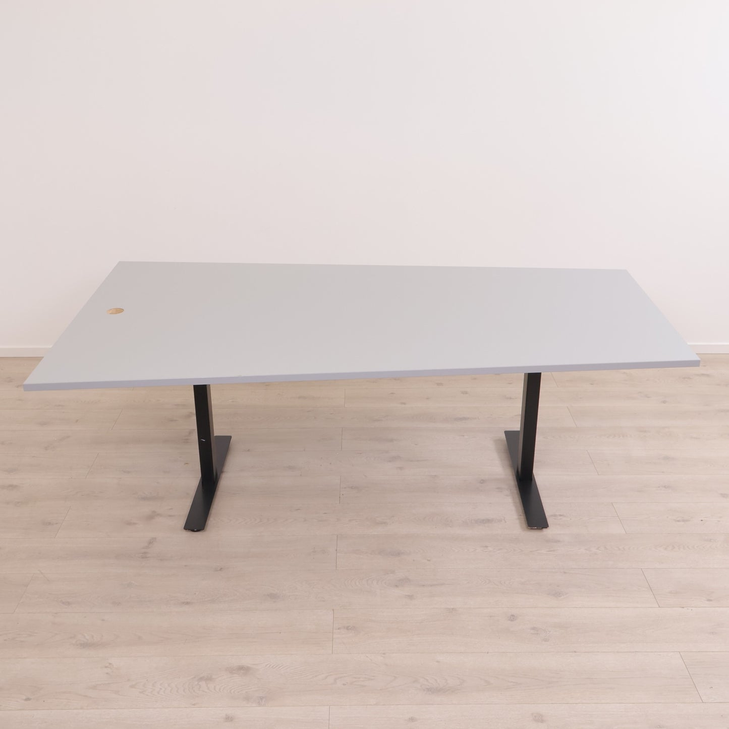 Kvalitetssikret | 210x72 cm, moderne møtebord i sort/grå