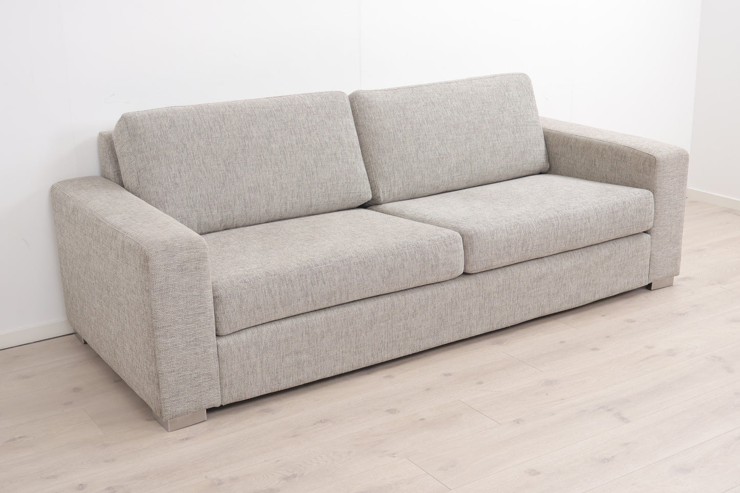 Nyrenset | Beige 3-seter sofa