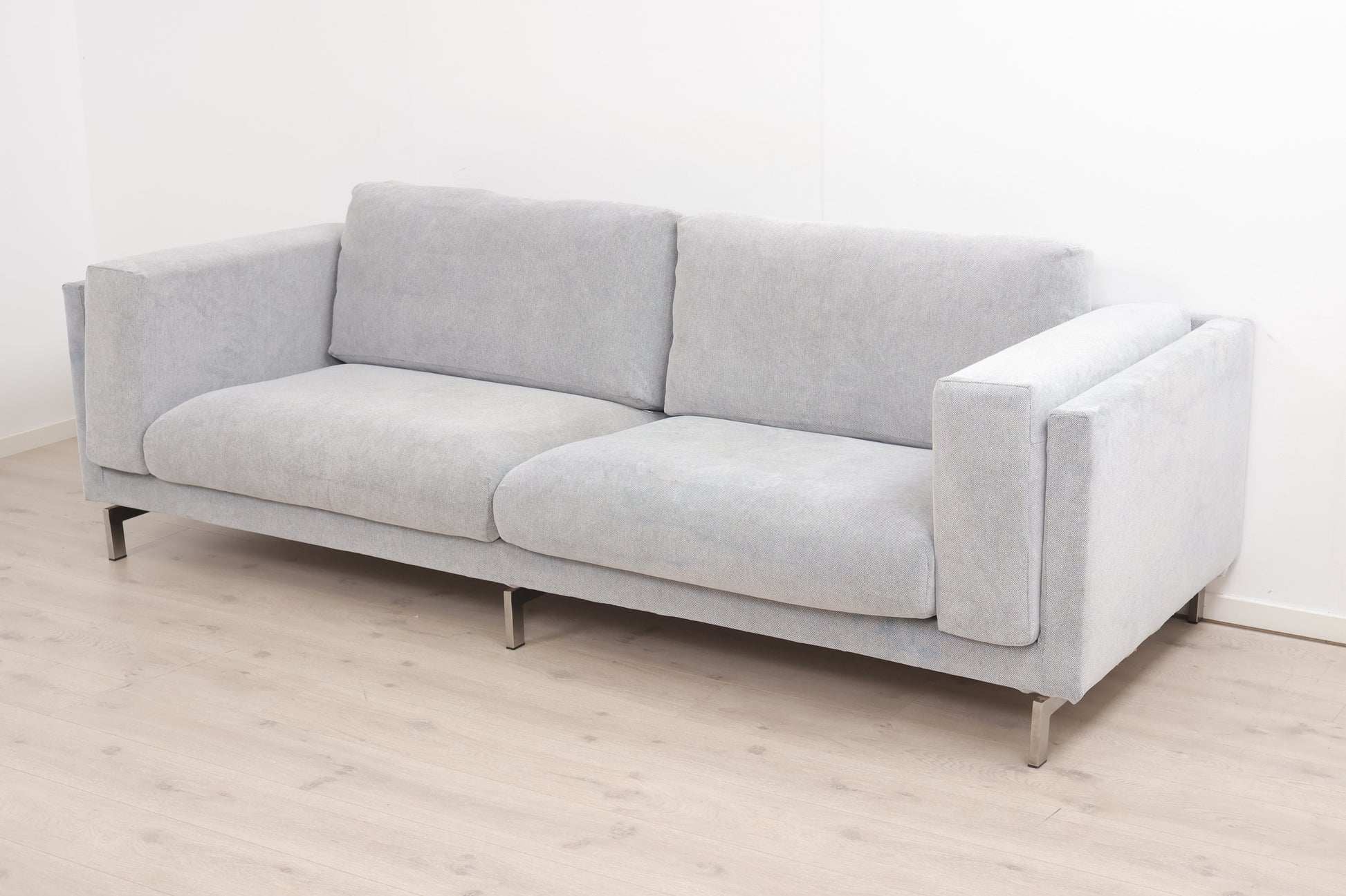 Nyrenset | Lys grå IKEA Nockeby 3-seter sofa