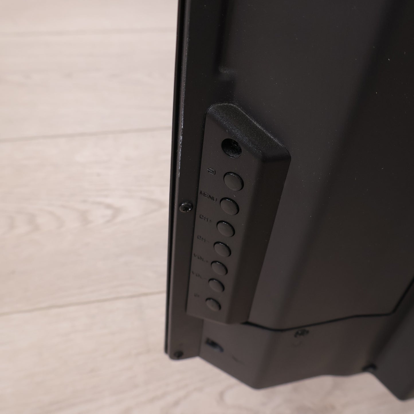 40" LT-40E71 LED-TV fra JVC