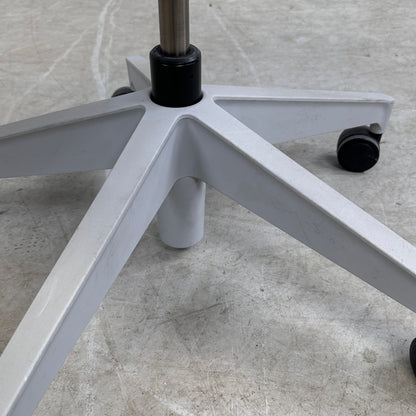 Cosm kontorstol fra Herman Miller
