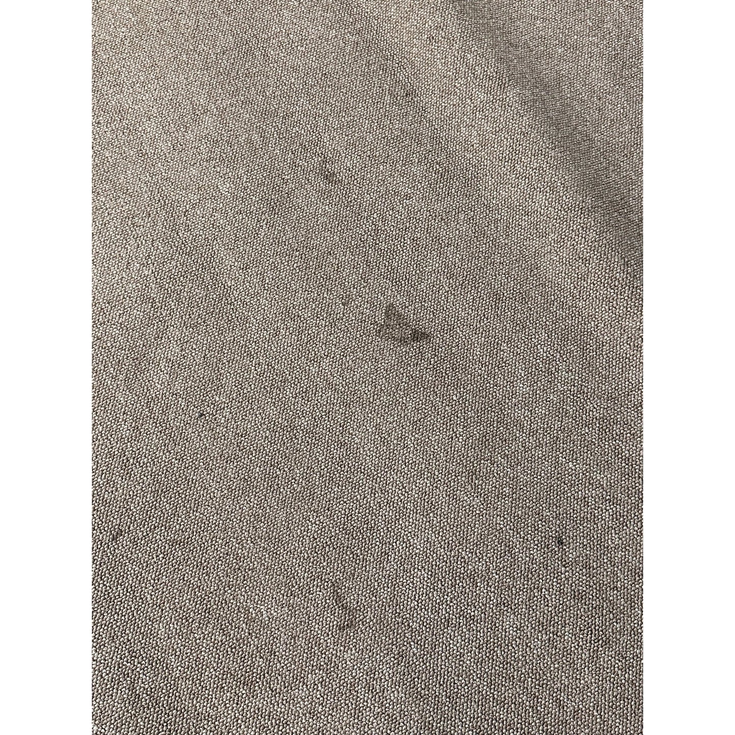 Stort teppe i beige, 350x400 cm