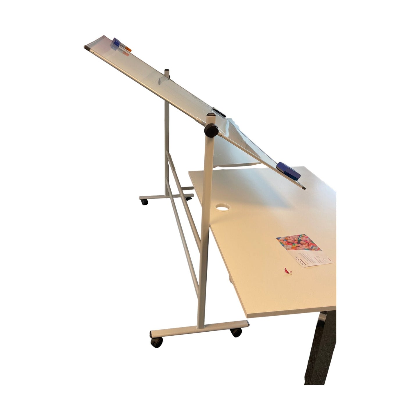 Hvit roterbar whiteboard, 180x57x160 cm