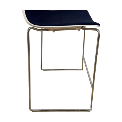 Catifa 46 barstol fra Arper